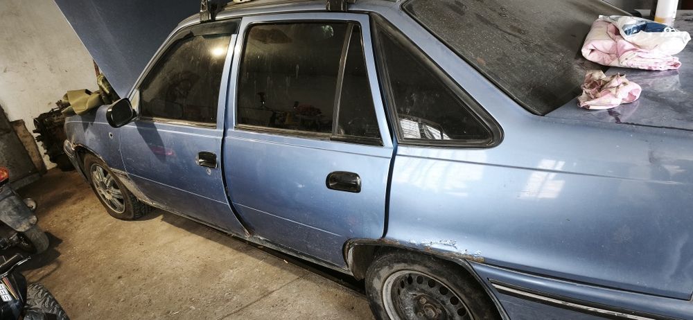 Продам деу нексія по запчастям
