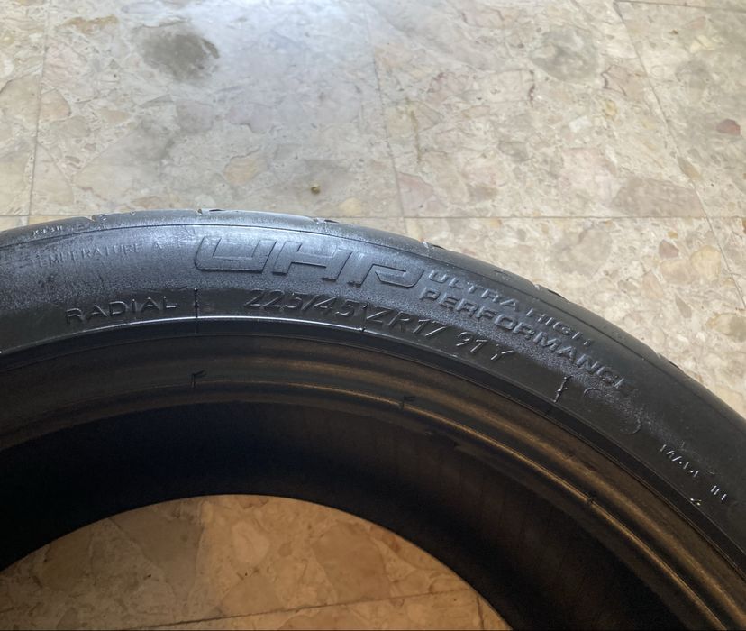 225 45 R17 Pirelli Cinturato Kormoran UHP Pneus