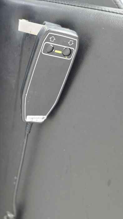 1 cadeira de cabeleireiro