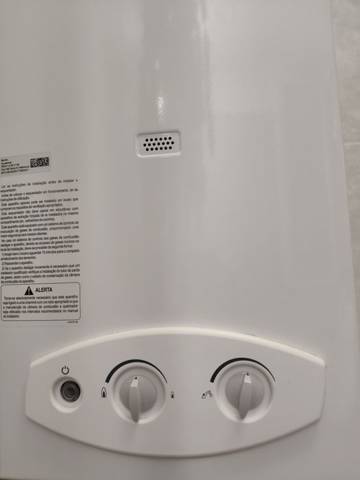 Vendo esquentador BECKEN 11L gás de botija completamente novo