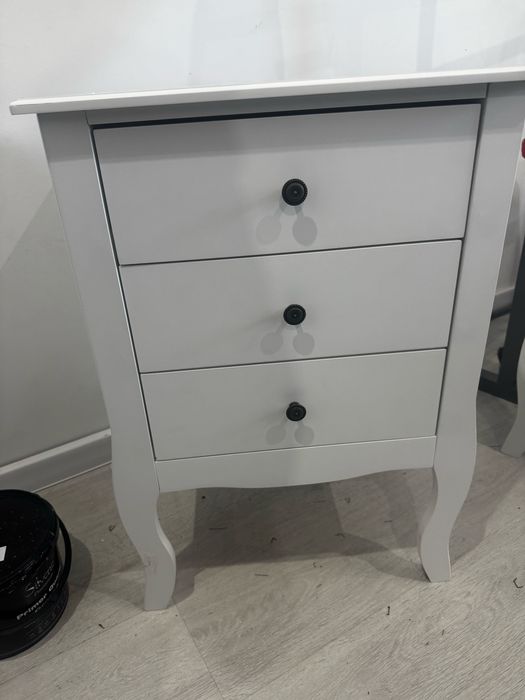 Szafka nocna beliani nowa