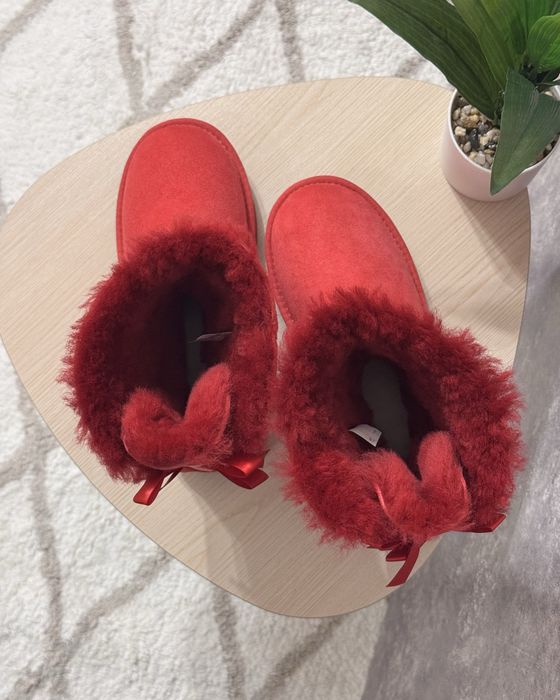 (35-36р) Підліткові дитячі Ugg Оригінал Нові , Устілка 22.5см
