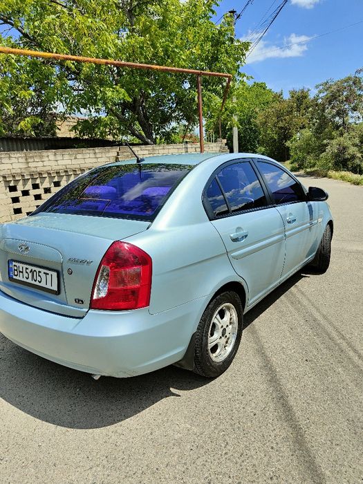 Hyundai accent 1.6