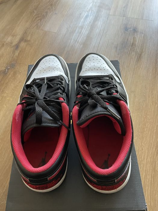 Ténis Nike Air Jordan 1 Low 42,5 c/ caixa