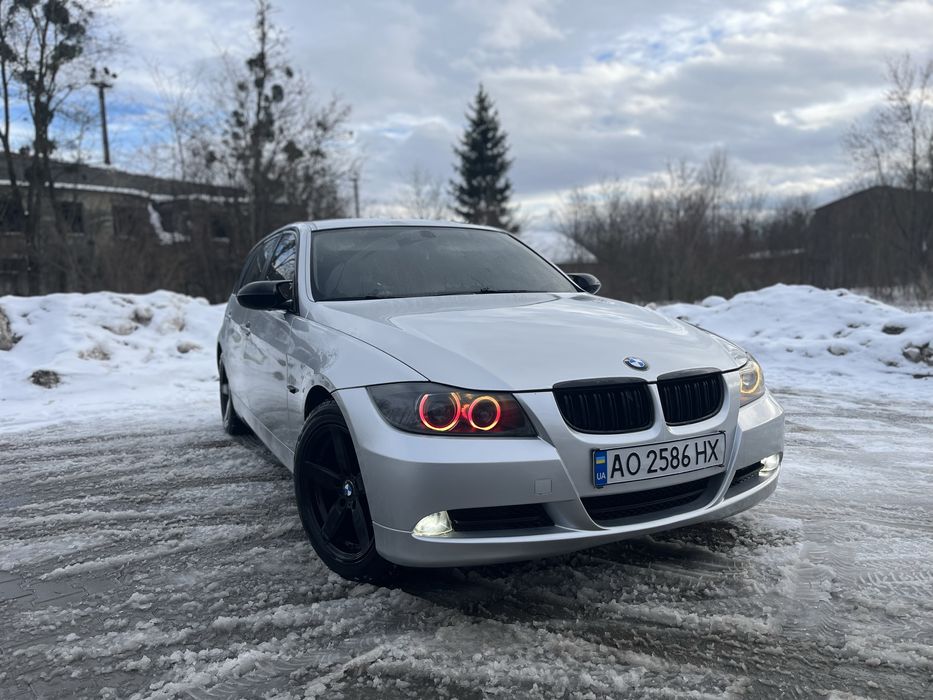 Продам BMW e91 320d