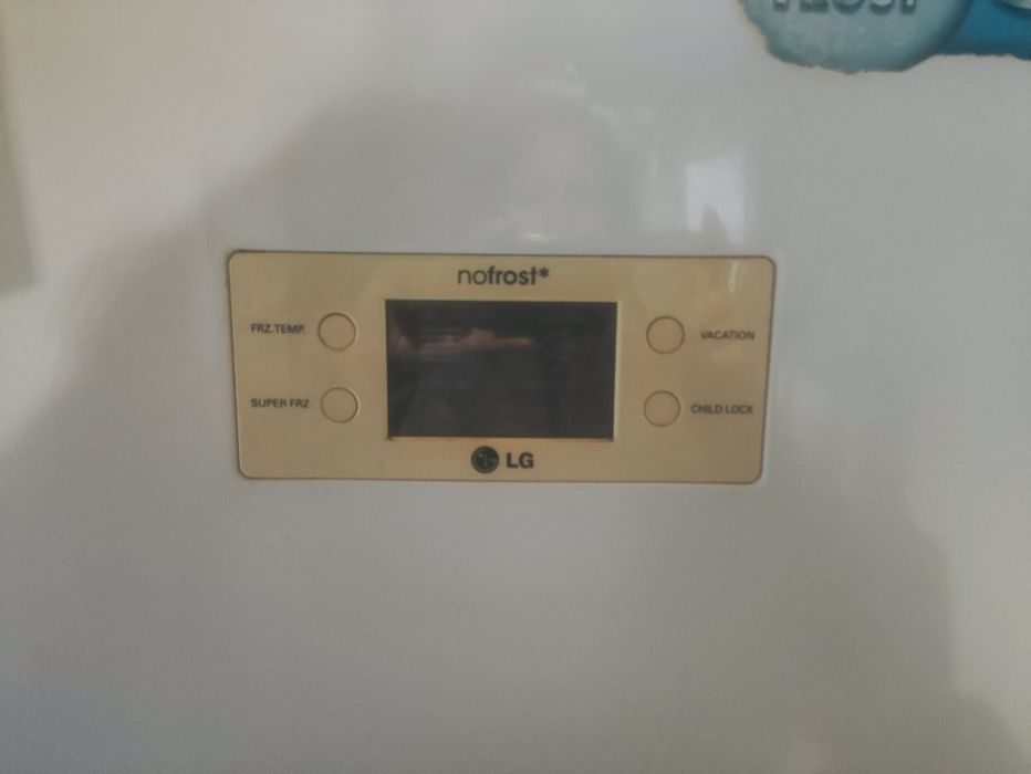 Продам холодильник Lg