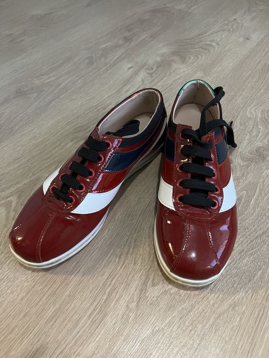 Продам шкіряні кросовки Gucci