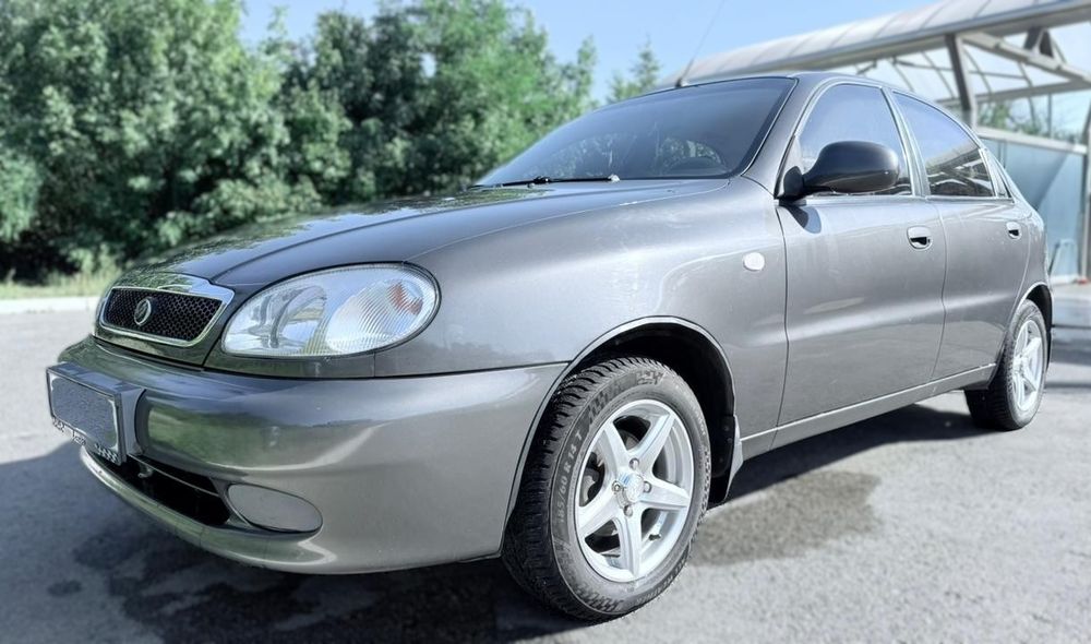 Продам ЗАЗ  LANOS 1.5