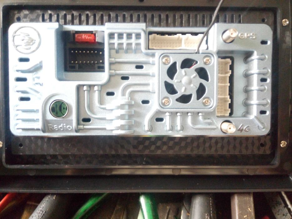 Rádio de Carro e Navegação