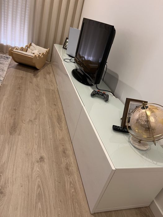 Movel de televisão IKEA