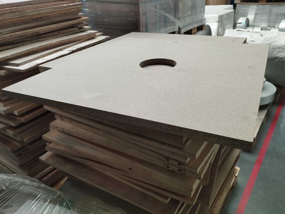 Sklejka , płyta OSB 80x80x2,2cm.