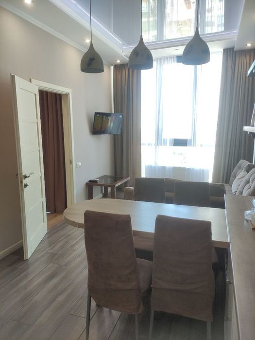 Сдам 2к Люкс на берегу моря. Пляж Чайка. 10 Фонтана. Рядом Аркадия