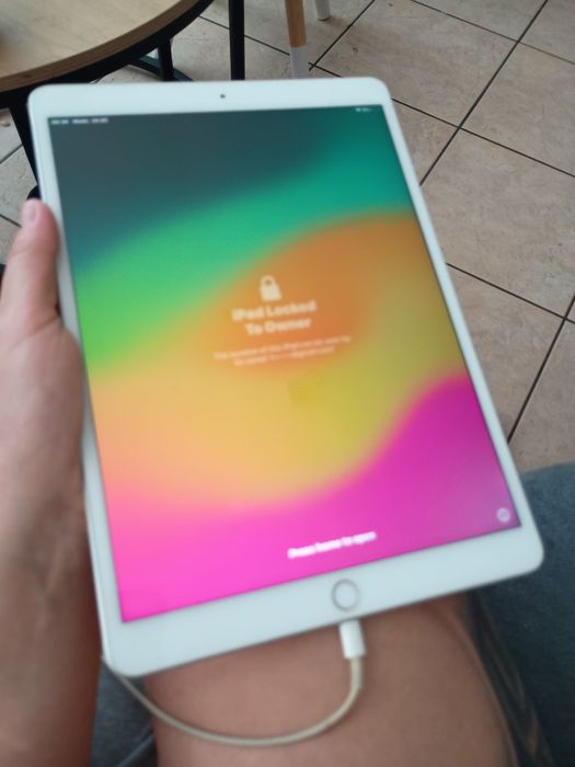 iPad  Air  gen 3