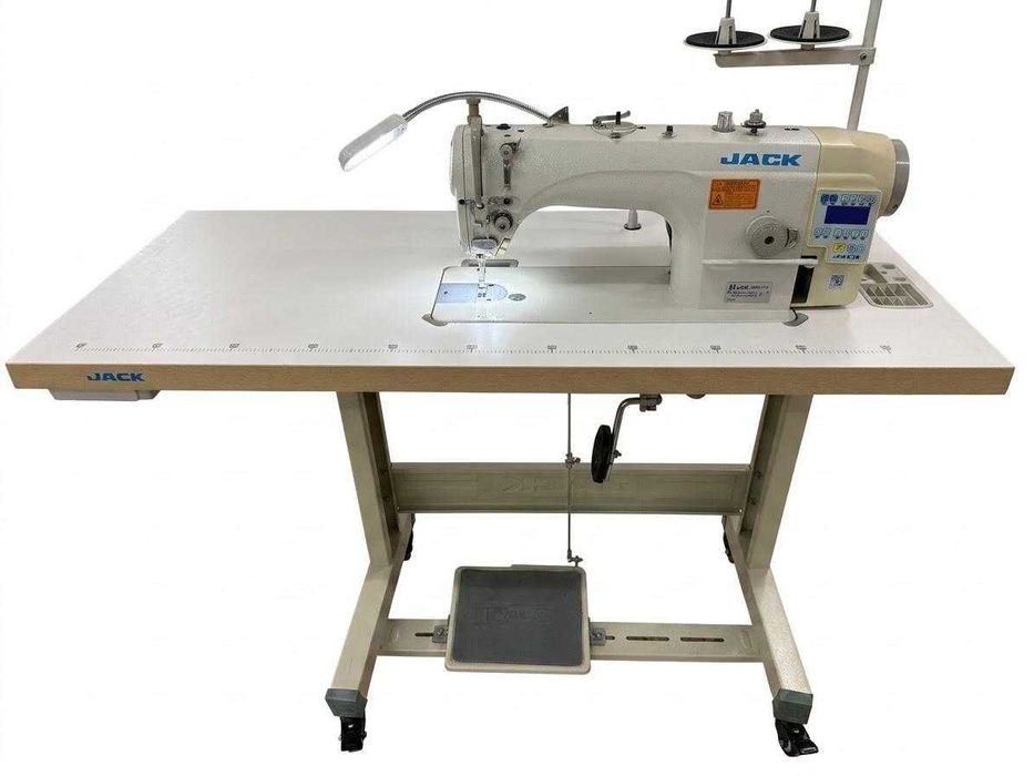 Máquina de Costura Industrial Eletrónica Jack Shirley II (Ponto Corrido)