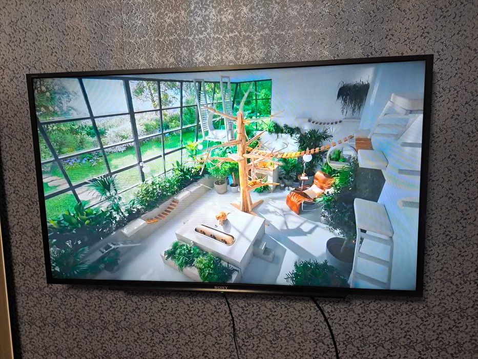 Телевізор Sony 48 дюймів Full HD.
