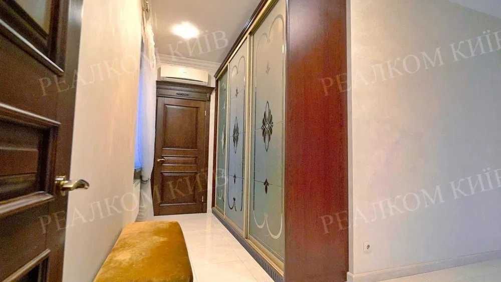 Home, sweet home!  м. Бориспіль -> центр 5 хв.! (25 соток, 350 м2)