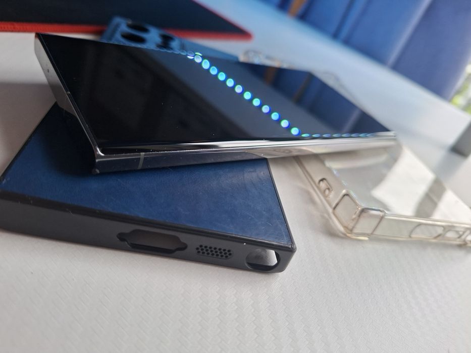 S23 ultra 8/256gb em bom estado avalio retomas