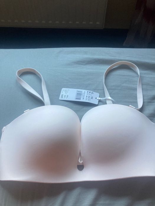 Stanik Esotiq
Novelty Cream nowy z metką