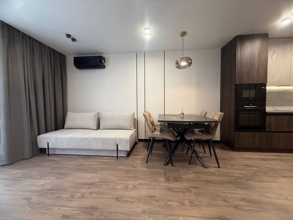 Продаж 1-кімнатної квартири + кухня-студія ЖК Америка