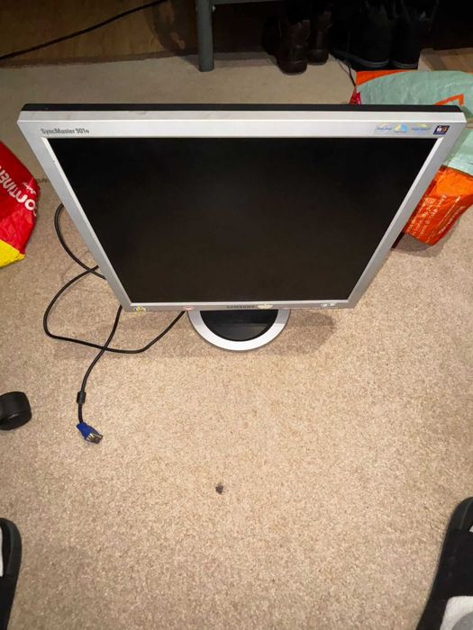 2 Monitores PC 60Hz de 19'