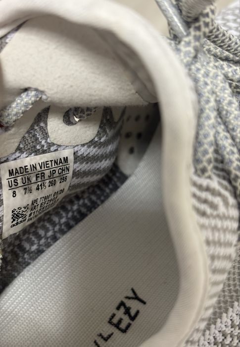 Кросівки Adidas Yeezy Boost 350 V2 Static (non-reflective).