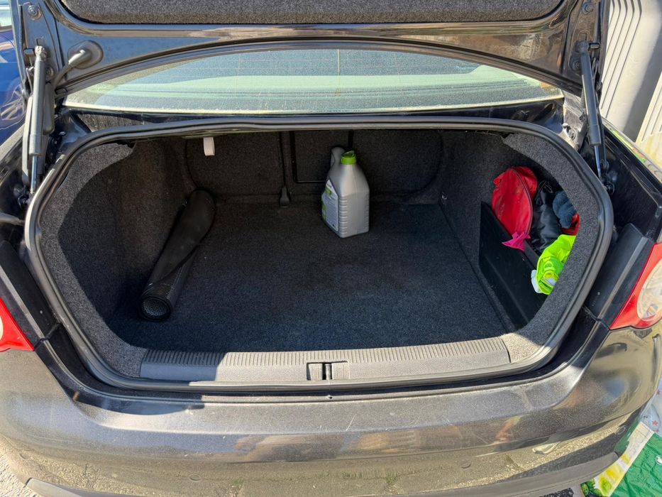 Volkswagen Jetta 1.9 TDI 105 cv