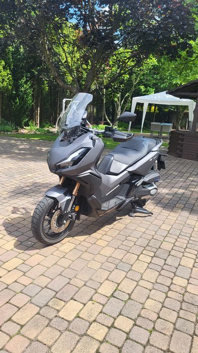 Honda ADV 350  stan idealny mały przebieg