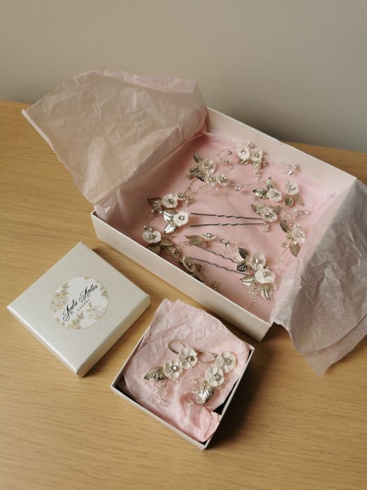 Kolczyki ślubne kwiatuszki