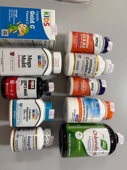 Вітаміни  iherb, є різні, пишіть