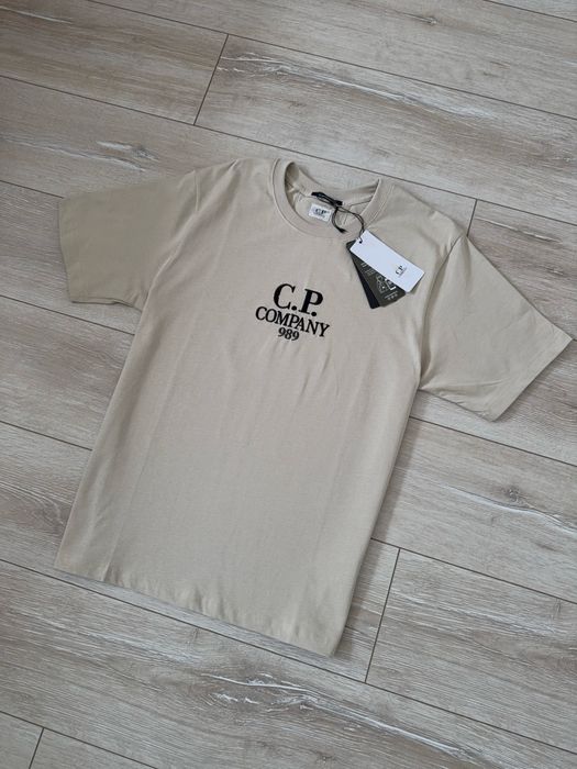 Футболка C. P. Company  / бежева футболка сп компані