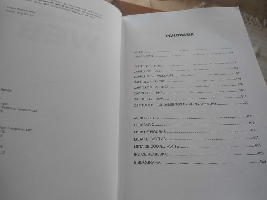 Linguagens Web por Alexandre Pereira e Carlos Poupa