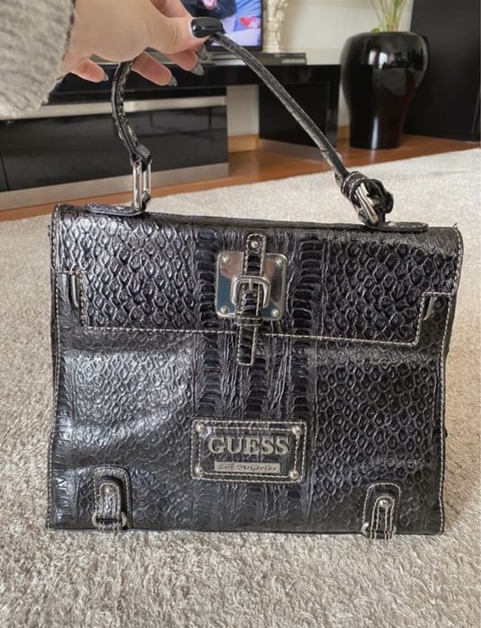 Carteira preta Guess