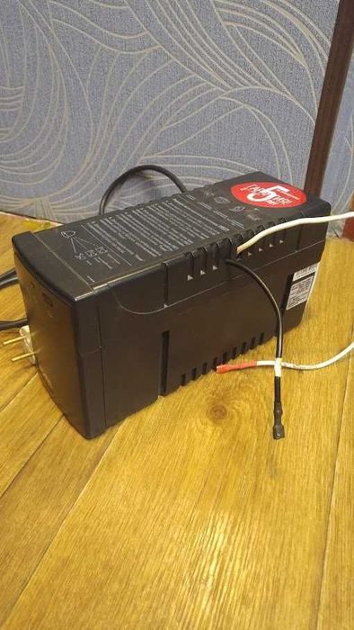 Источник бесперебойного питания Powercom BNT-400