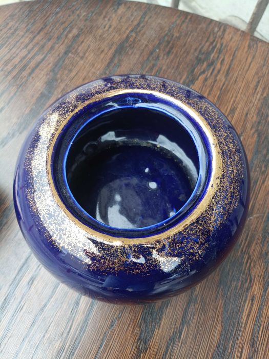 Stara porcelanowa ikebana kobalt złote kwiaty