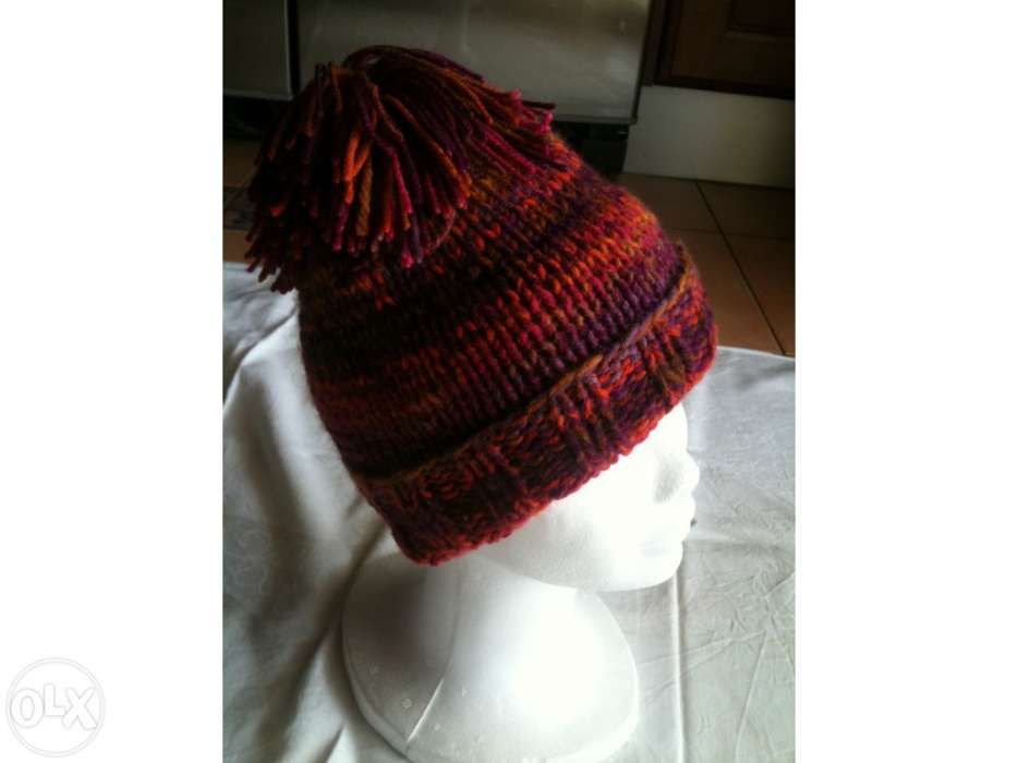 Gorro p/criança 4 a 10 anos, novo