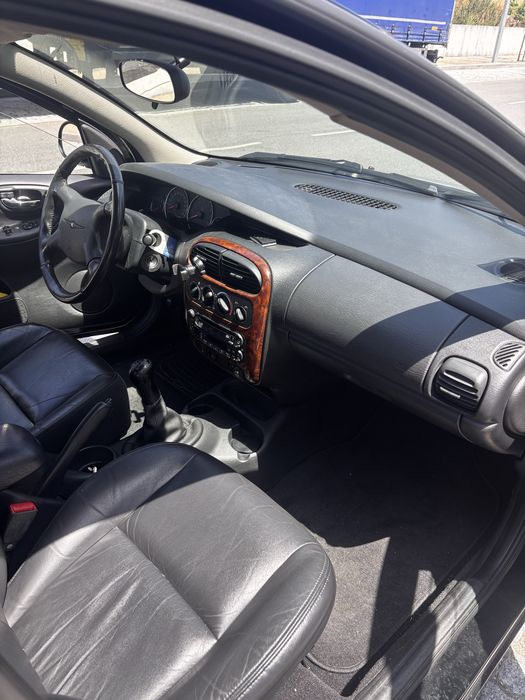 Chrysler Neon lx 2004