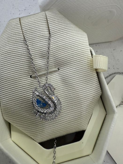 Кулон Swarovski iconic