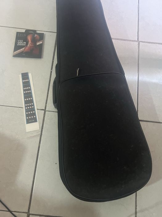 Vendo violino como novo mesmo