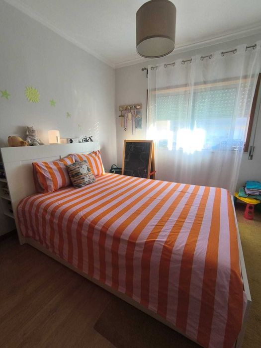 Vendo cama casal