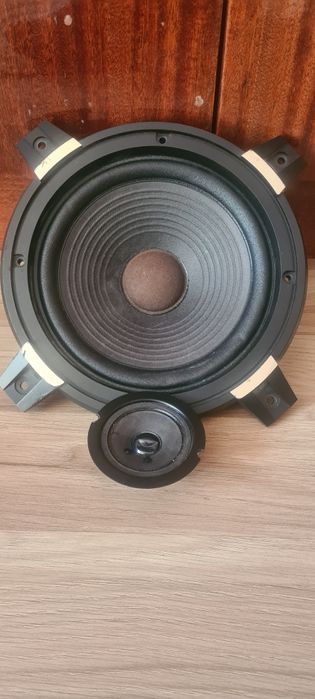 Динаміки від Pioneer (20 ОМ; 770А), (8 ОМ; 0.1А)