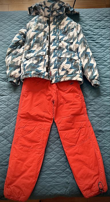 Лижний костюм/ сноубордичний костюм,686