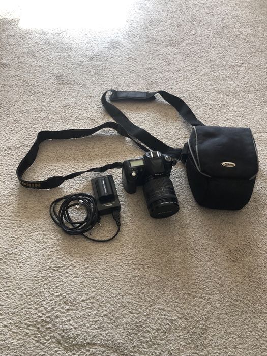 Nikon D50 with 24–85 mm f/2.8–4D IF AF Nikkor Lens64739029272833120