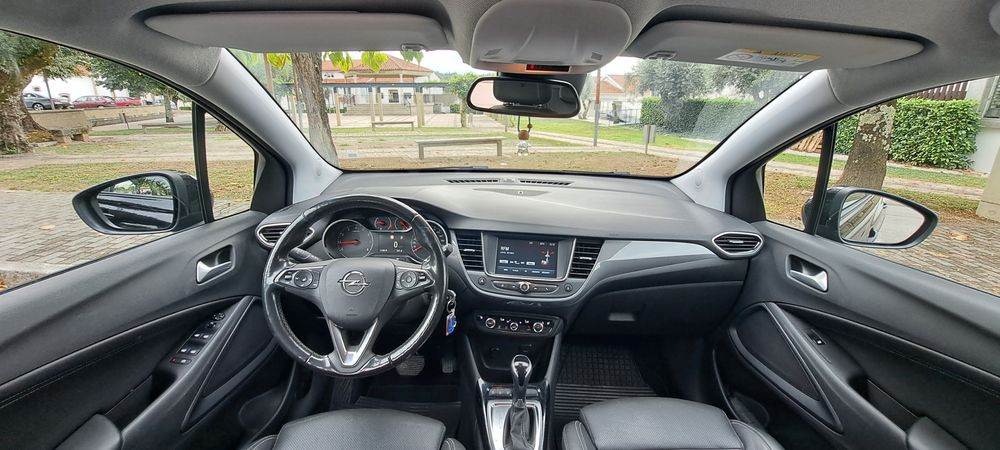 Opel Crossland 1.5 Turbo D 120cv Auto – 2021 – Muito Estimado!