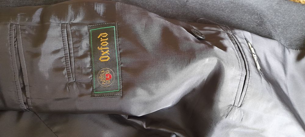 Fato de cerimónia cinzento escuro de inverno para Homem, como novo