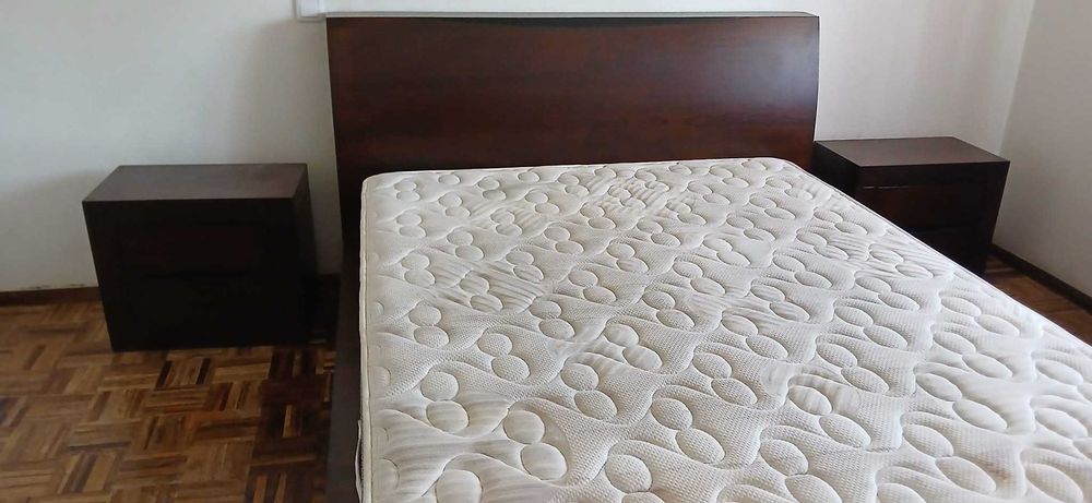 Vendo quarto completo com colchão