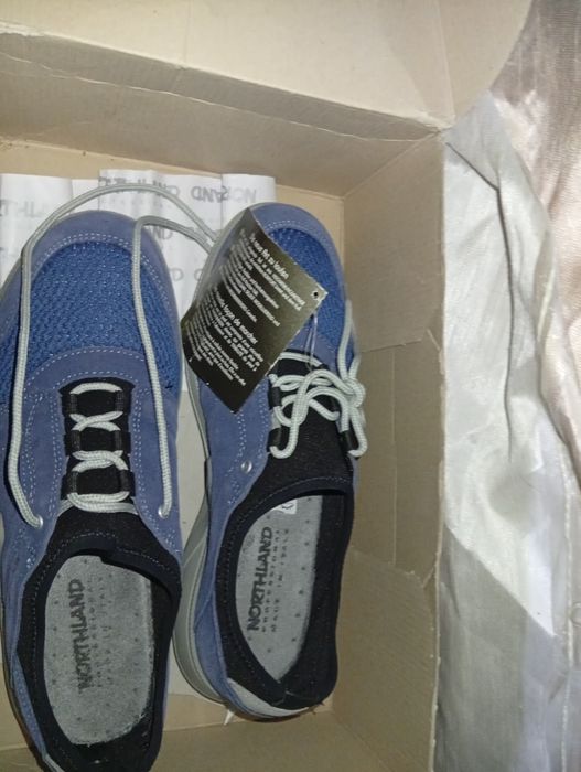 27см Італія Ботинки фірмові не ношені, з біркою,безкоштовно пересилка