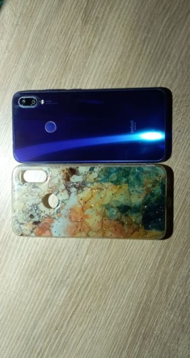 В продаже Redmi note 7 4/64GB