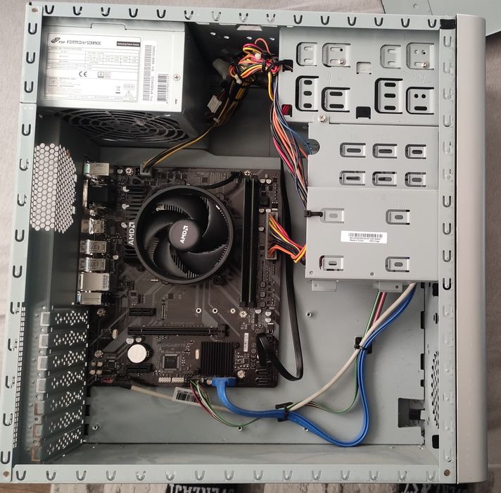 Komputer Ryzen 5 3400G 8GB RAM