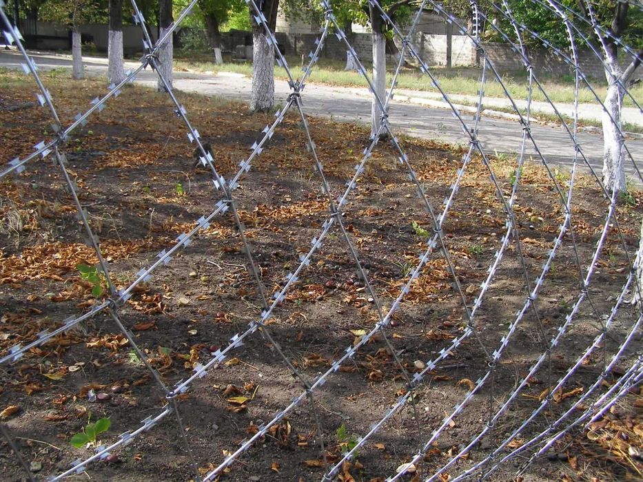 Колючий дріт ЄГОЗА