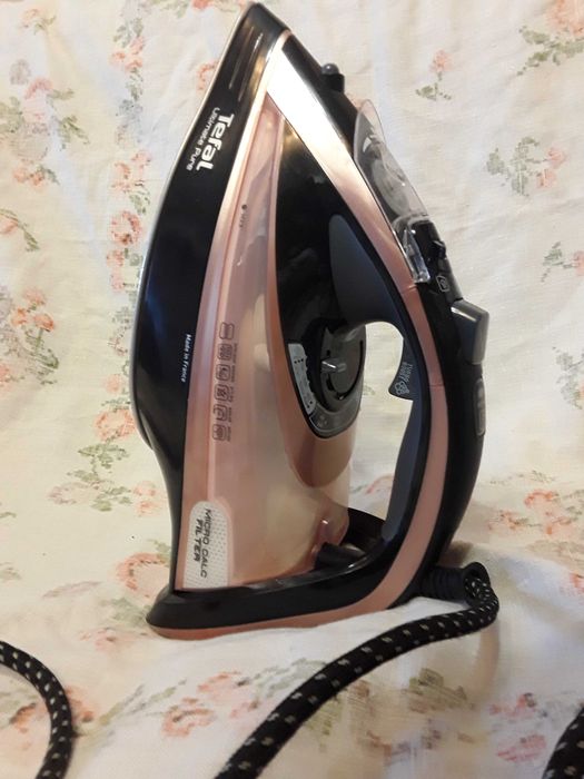 Утюг праска Tefal Ultimate Pure FV9845eo